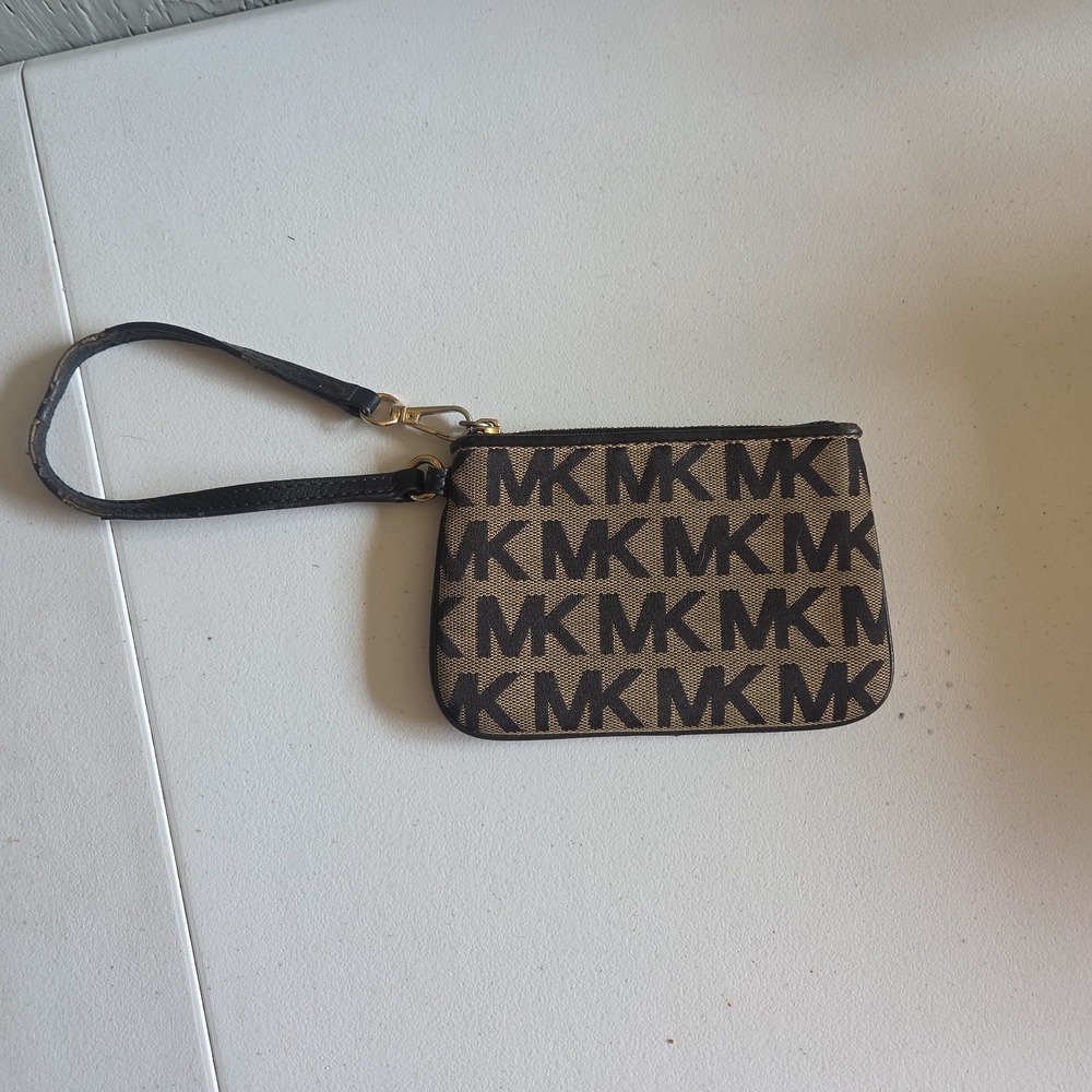 Michael Kors Monogram Brown/Tan Logo Wristlet Wallet Pouch